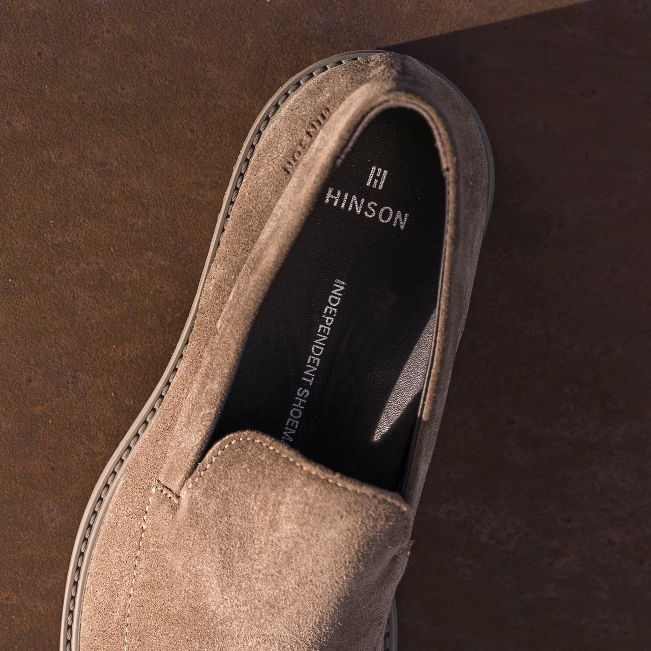 Hinson Beatenberg Loafer Echo Taupe Suede - ALPINA BRANDS