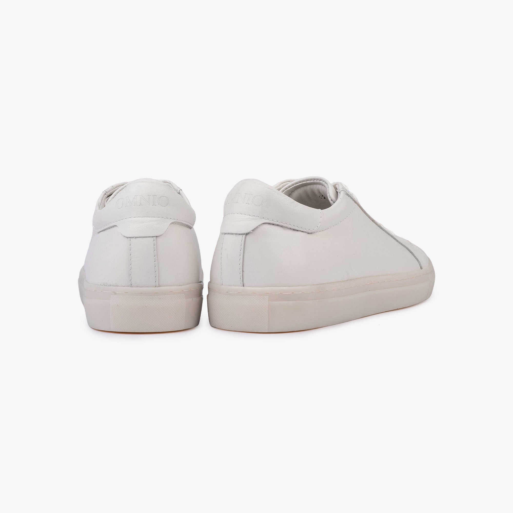 Finn LC1 Off White Leather - ALPINA BRANDS