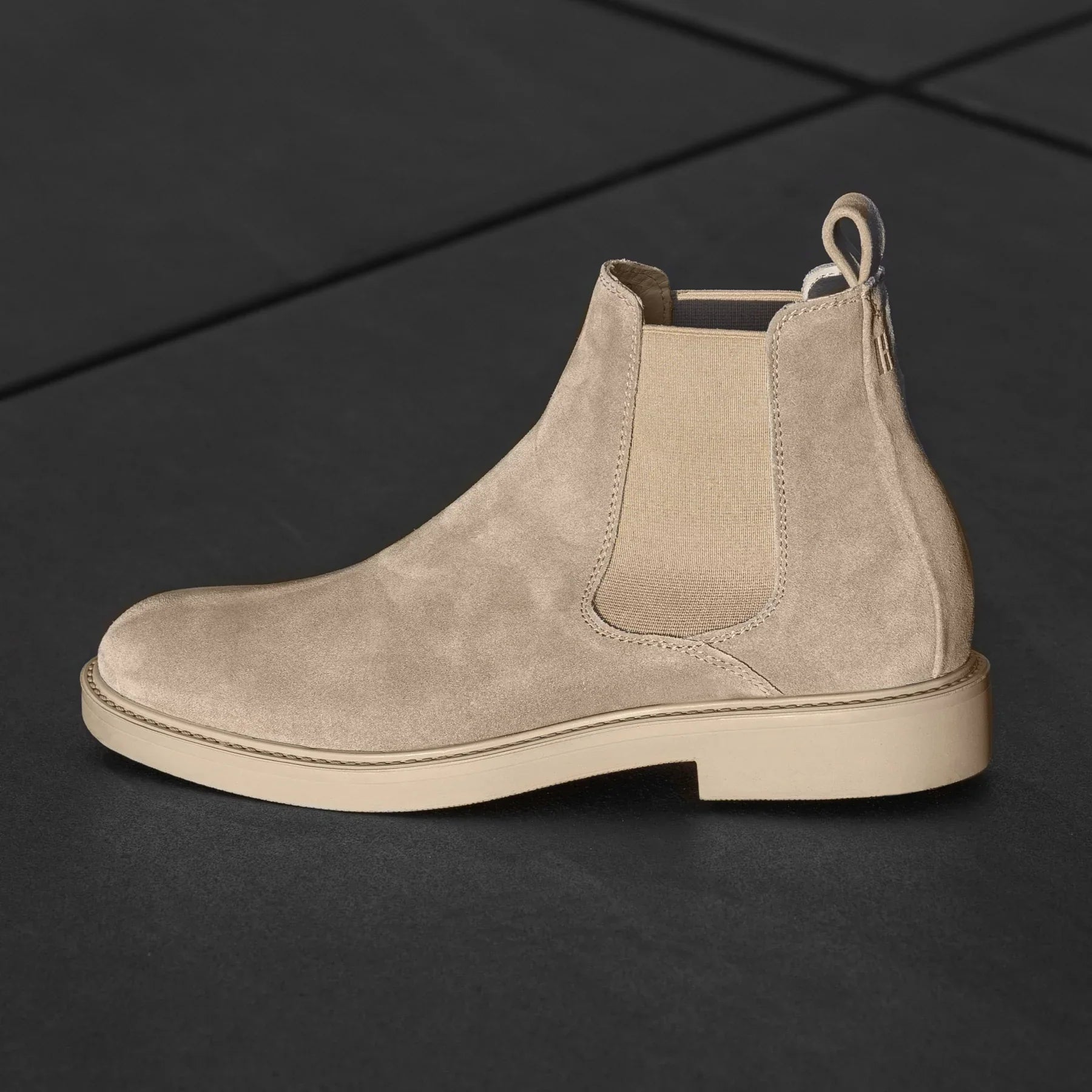 Beatenberg Blakemore Chelsea MS Beige Velours - ALPINA BRANDS