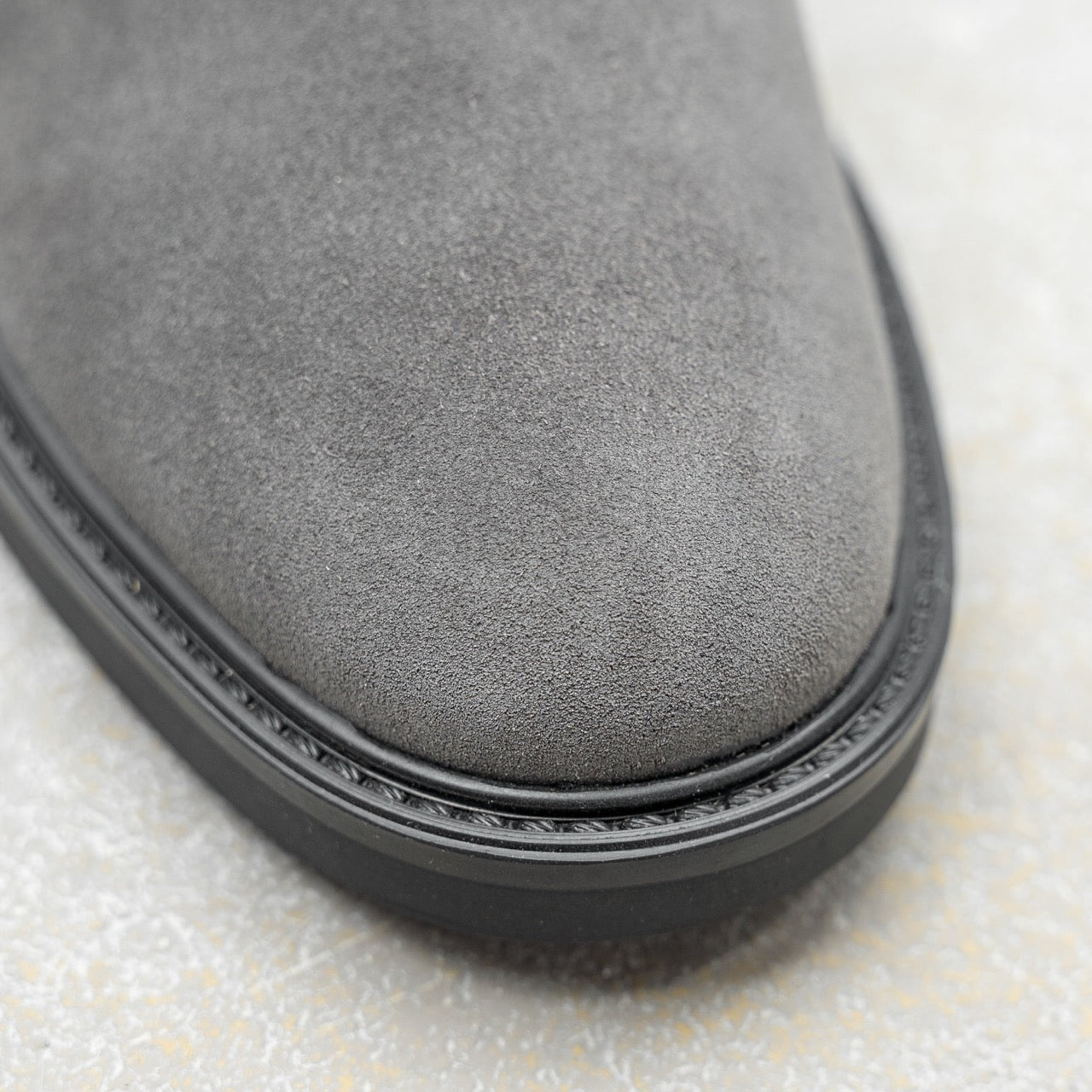 Beatenberg Chukka Fumo Velours - ALPINA BRANDS