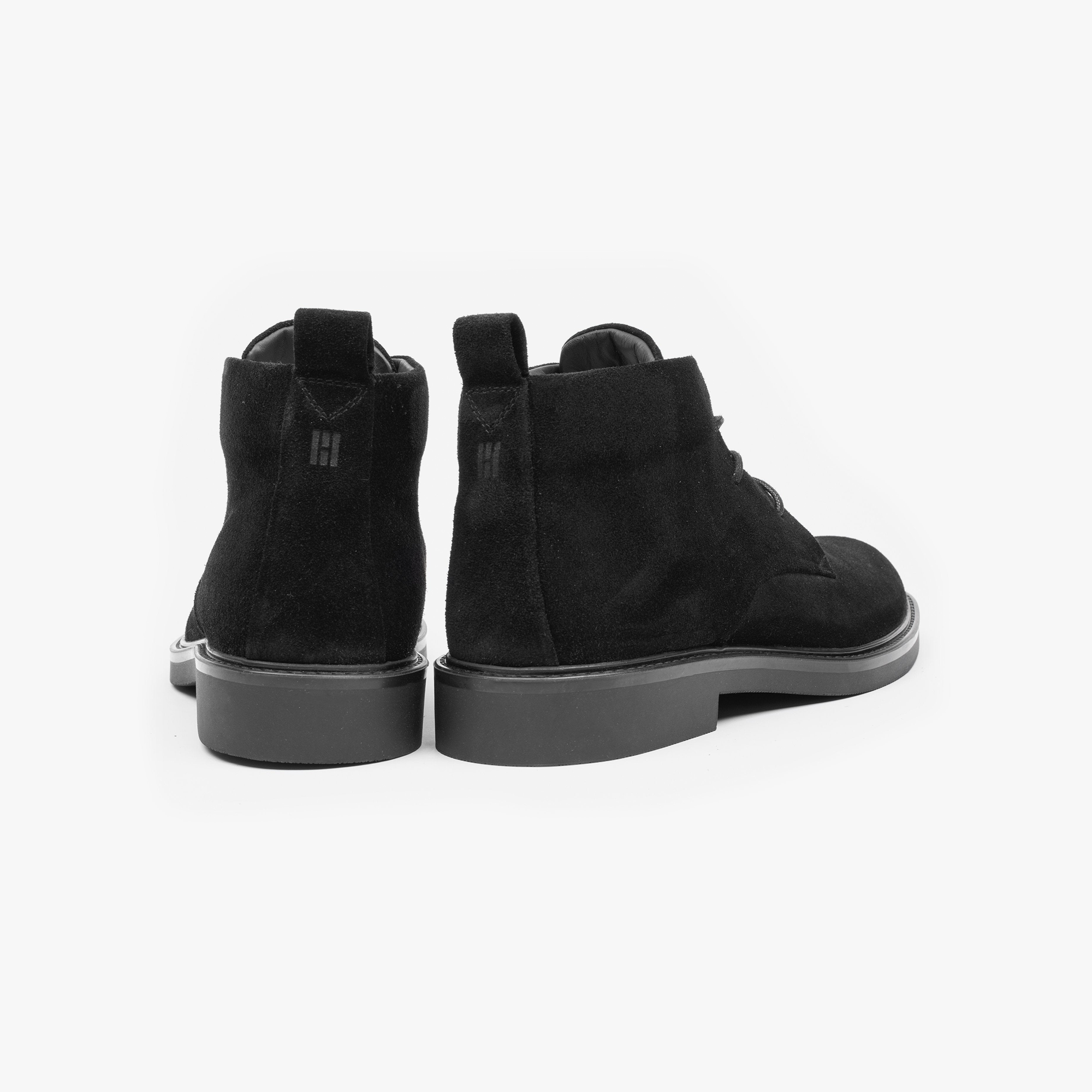 Hinson Beatenberg Chukka Black Velours - ALPINA BRANDS