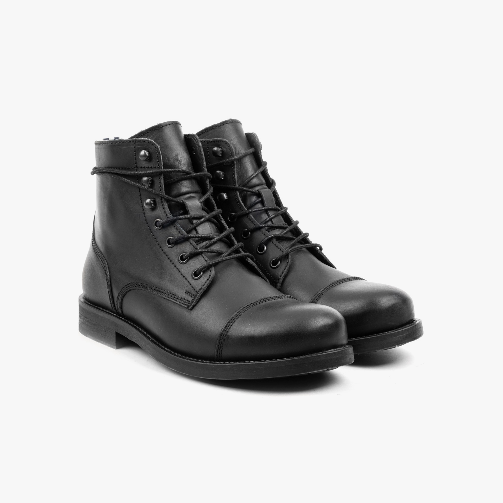 Beret Toe Cap Boot Black Waxy Leather - ALPINA BRANDS