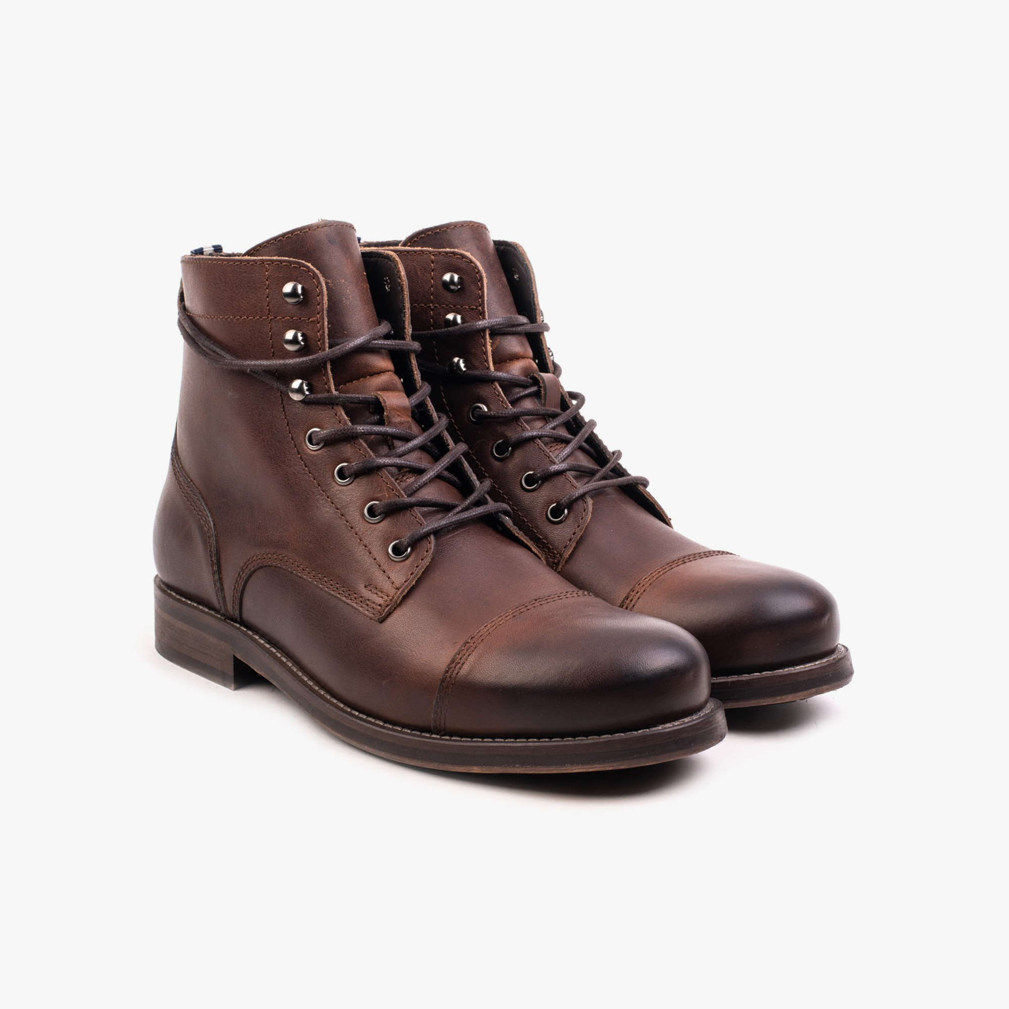 Beret Toe Cap Boot Brown Leather - ALPINA BRANDS