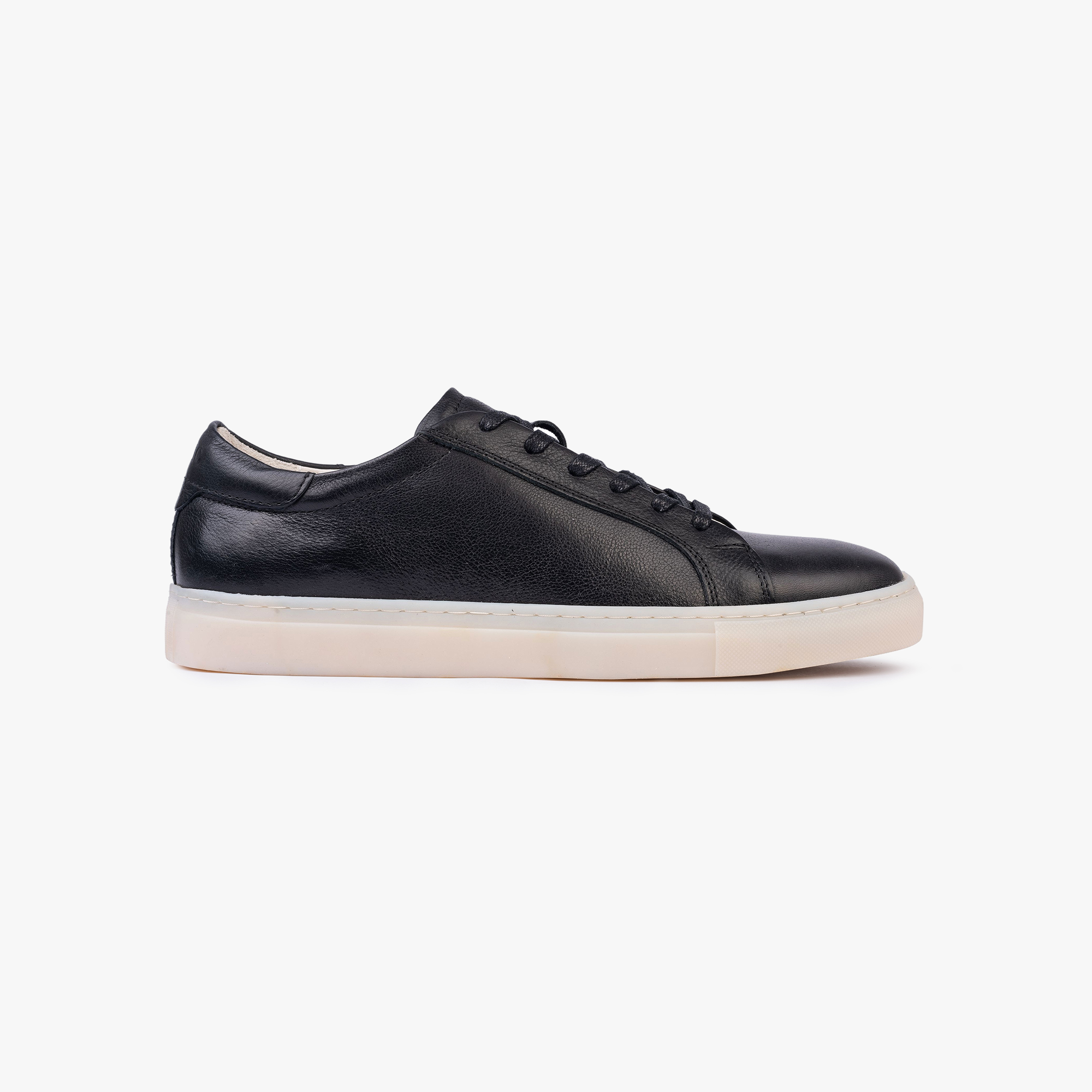 Finn LC1 Black Leather - ALPINA BRANDS