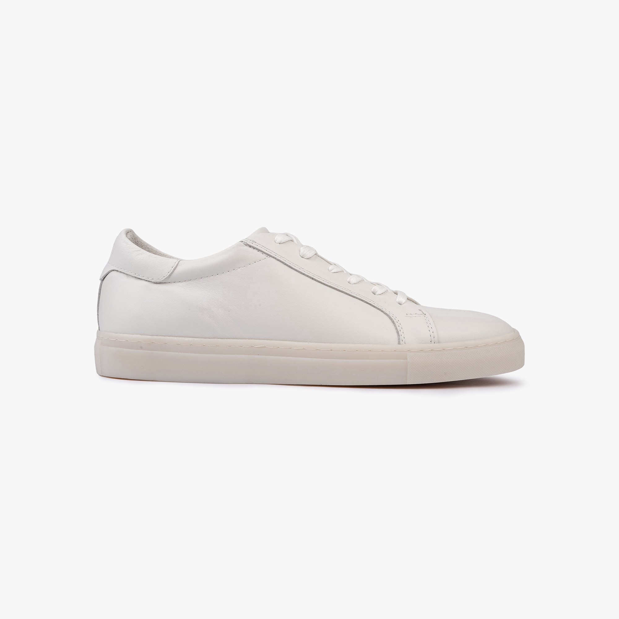 Finn LC1 Off White Leather - ALPINA BRANDS
